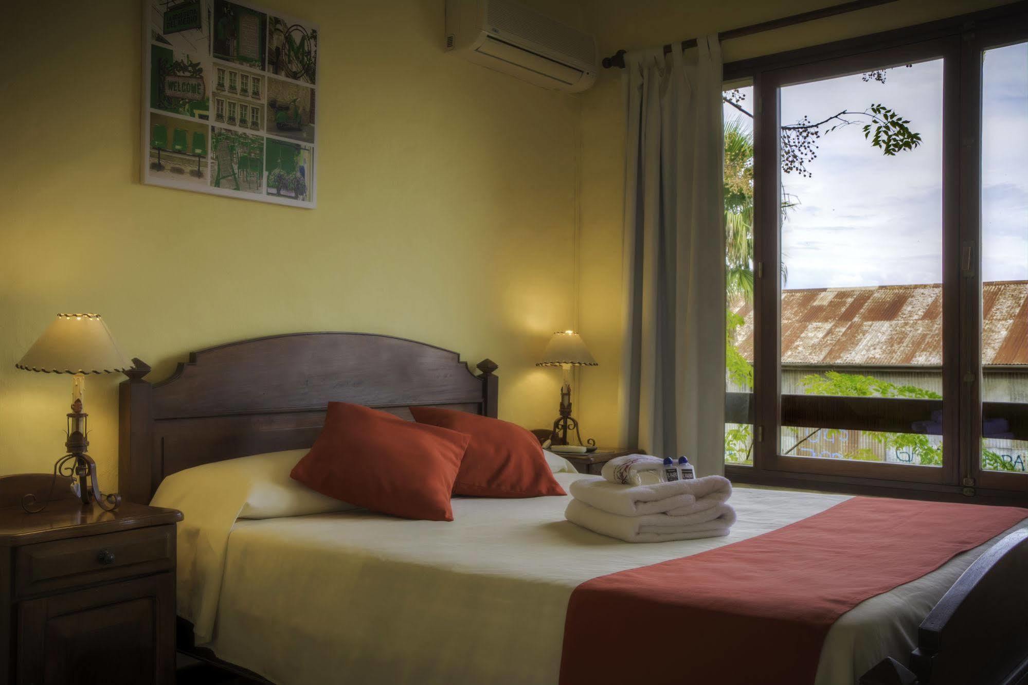Viajero Posada B&B Колония дел Сакременто Екстериор снимка